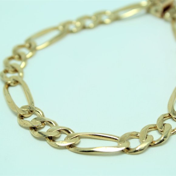 14k GoldFigaro Bracelet with Box Clasp
